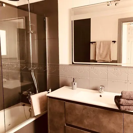 Homestay Parentale Avec Salle De Bain Privative Estepona
