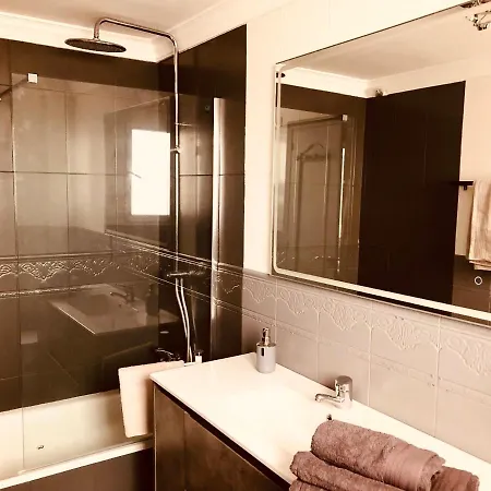 Homestay Parentale Avec Salle De Bain Privative Estepona